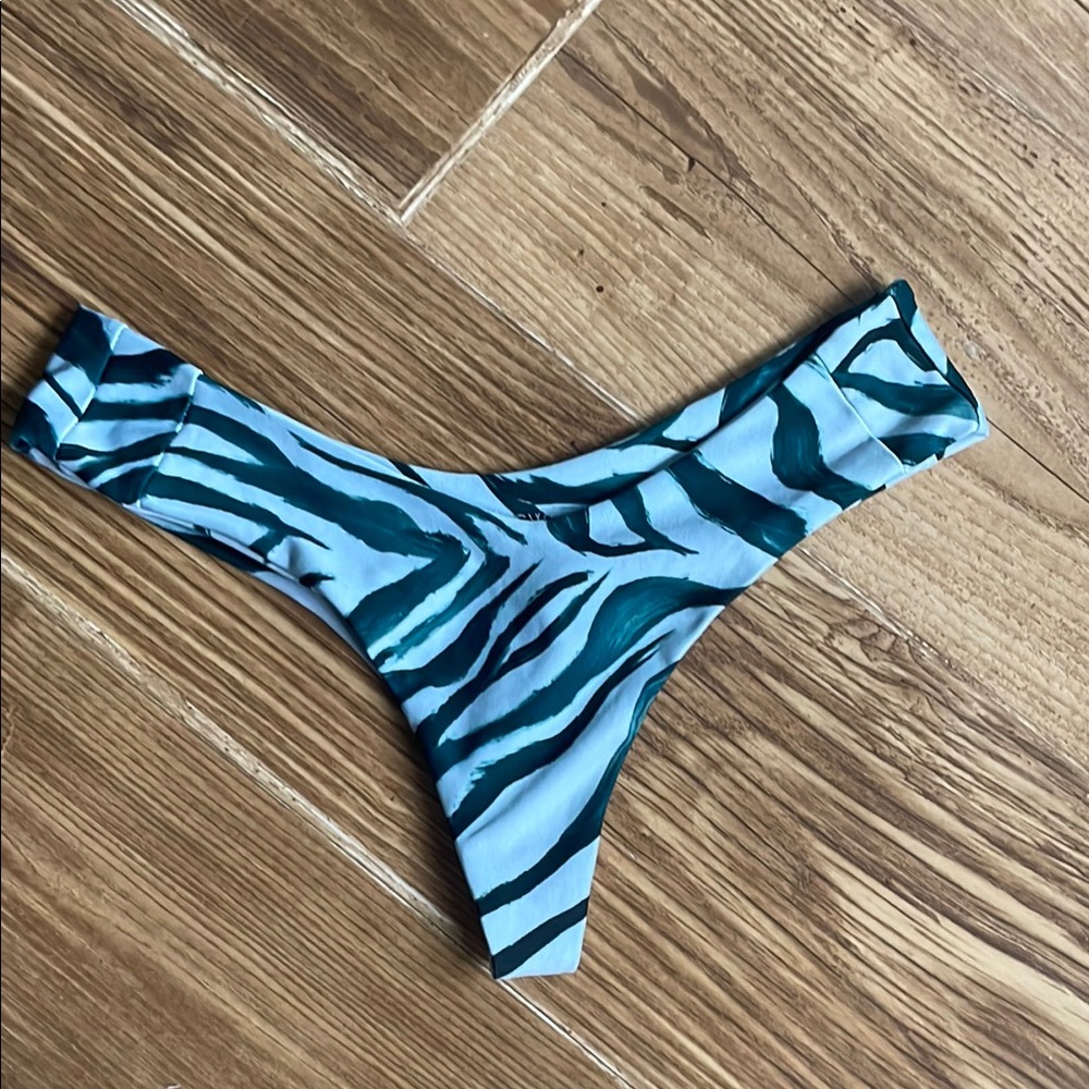 Stone Fox cheeky zebra bottoms